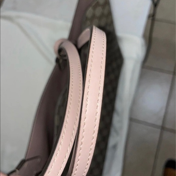 Gucci - Picture 9 of 11